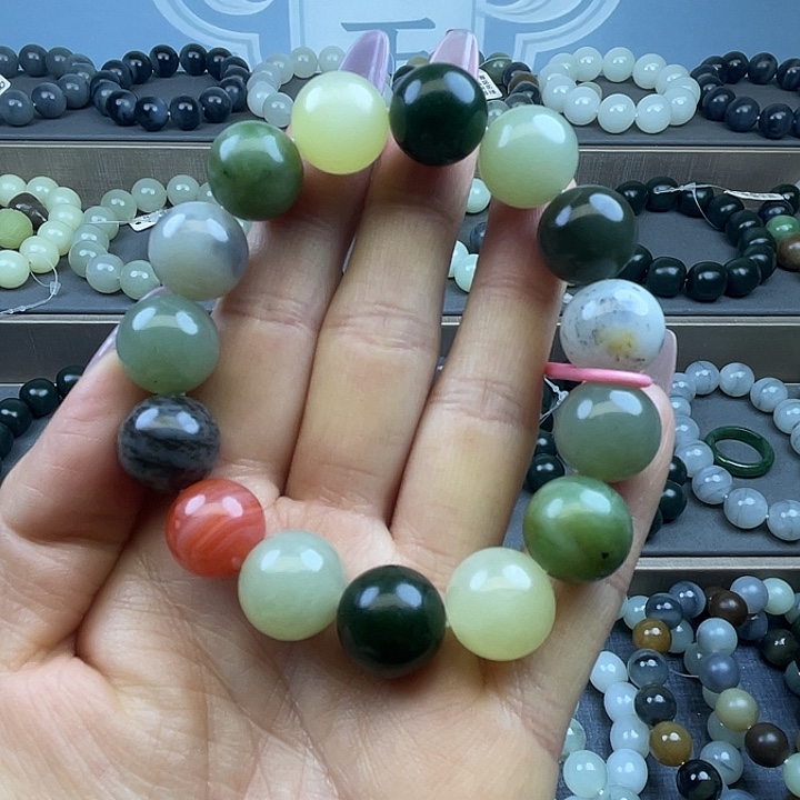 和田玉未镶嵌手链