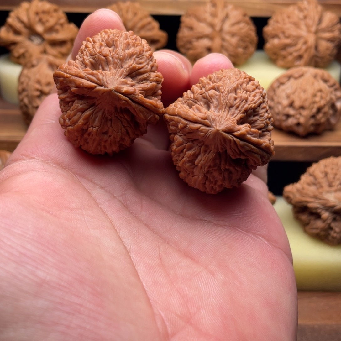 文玩核桃吊坠38全品大蒜头