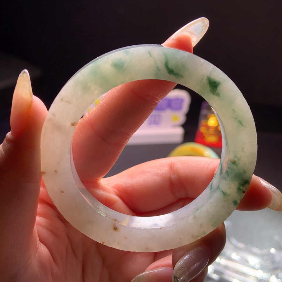 定制翡翠手镯未镶嵌