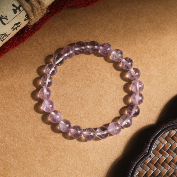 （桃）8mm紫水晶紫晶单圈手串一条（浅紫，广东发，有棉有裂微瑕）