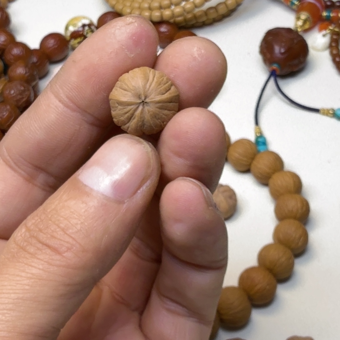 娜***泡猴头核桃手串南瓜五楞