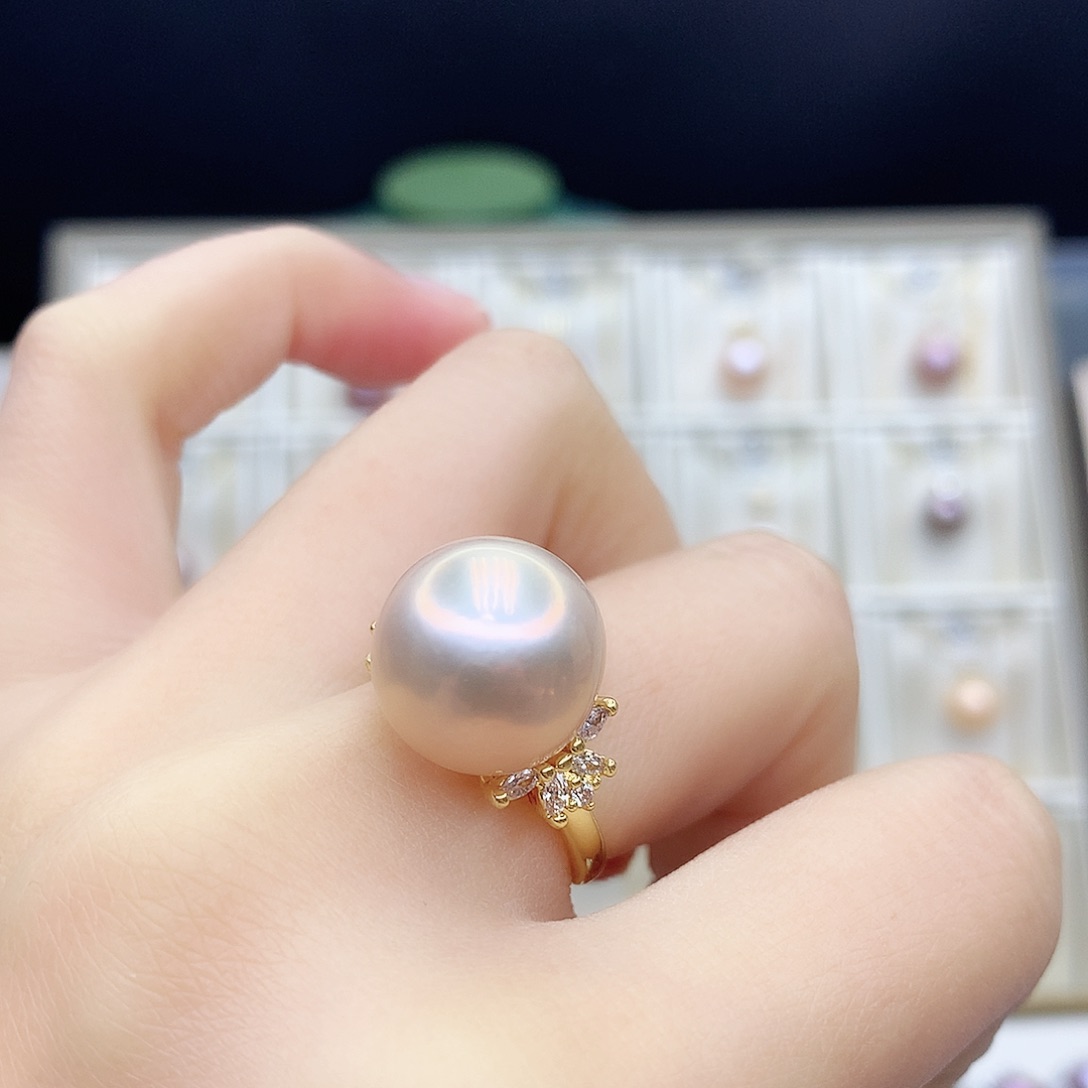 淡水珍珠颈饰合金