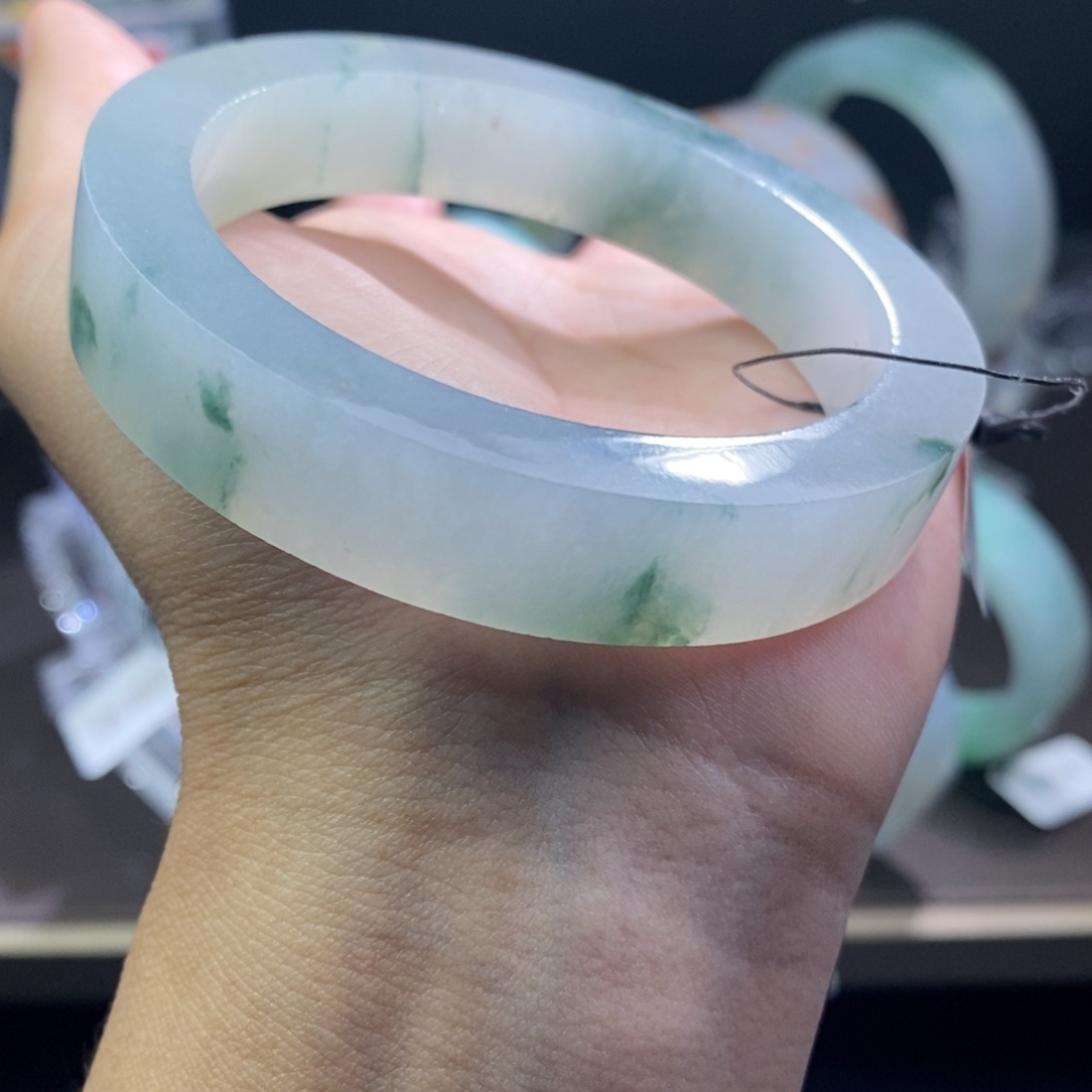 定制翡翠翡翠手镯未镶嵌