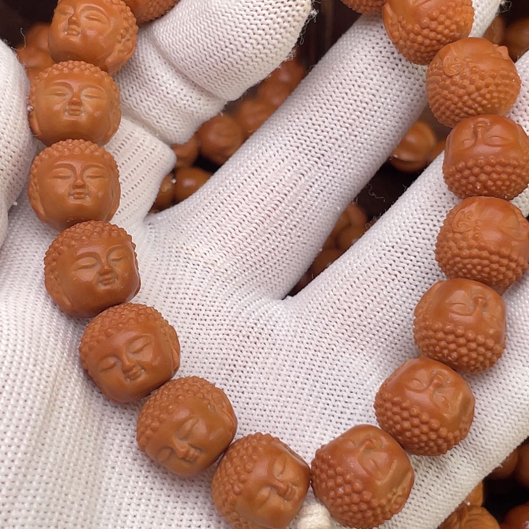 臣***猴头核桃吊坠宝宝佛