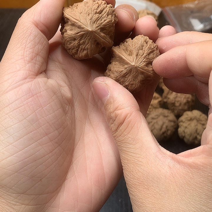 吊坠文玩核桃边36凹底