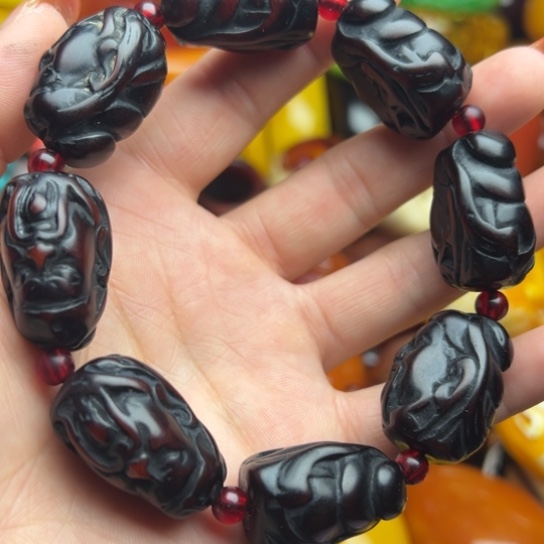 琥珀手串未镶嵌蜜蜡