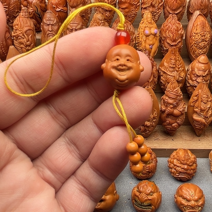 9***菜吊坠橄榄核17开心