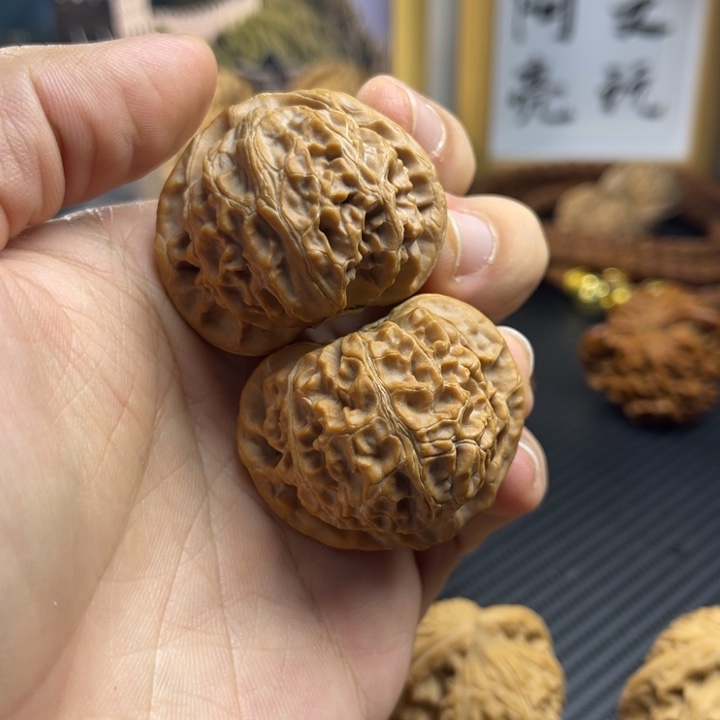 有***福文玩核桃把件41全品宫灯