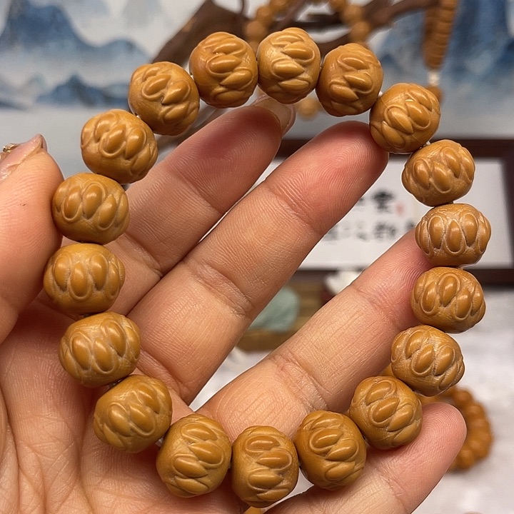 猴头核桃手串猴头