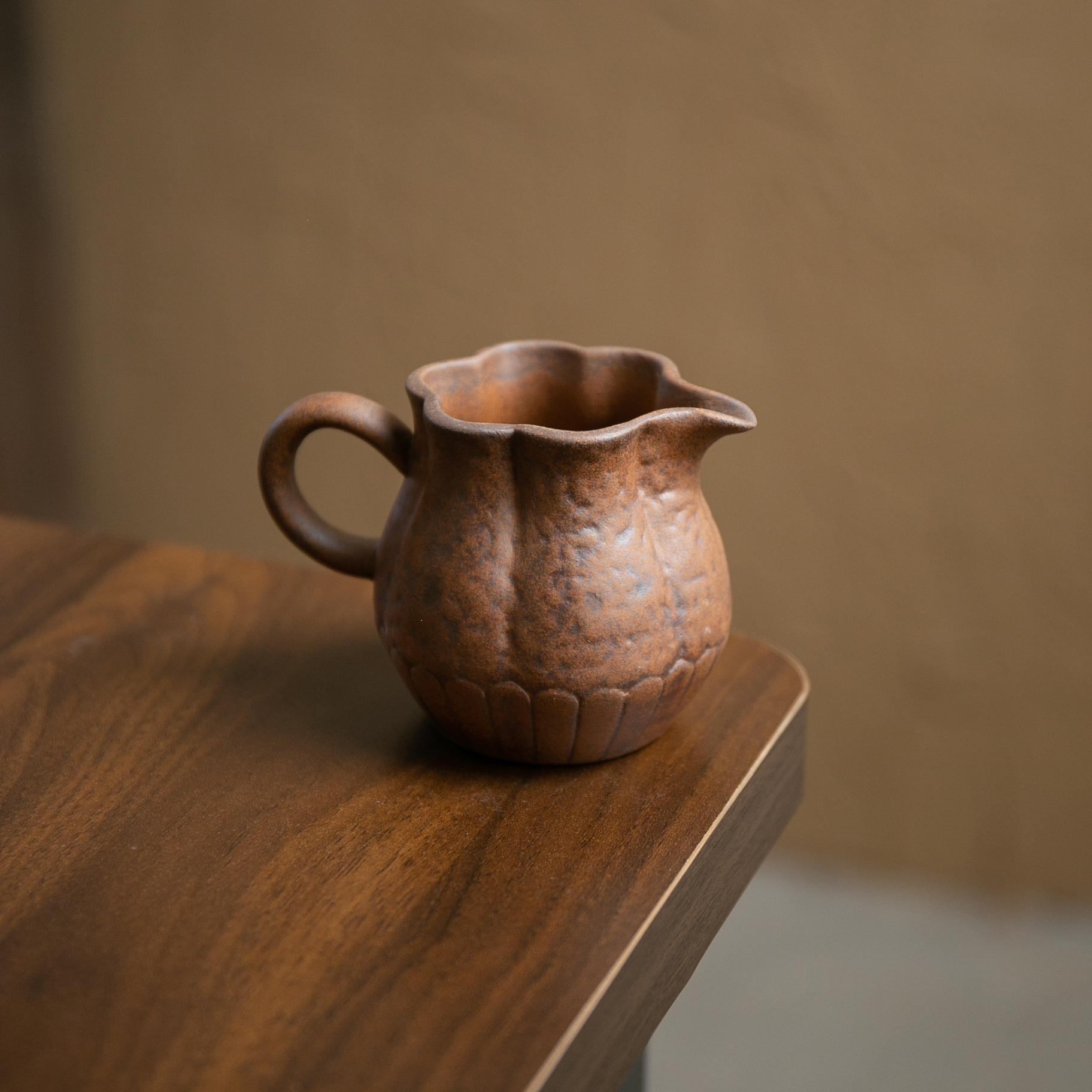 【名匠】老岩泥葵口公道.7731.中式复古陶瓷泡茶分茶器复古.SL