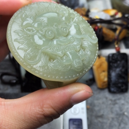 和田玉把件未镶嵌