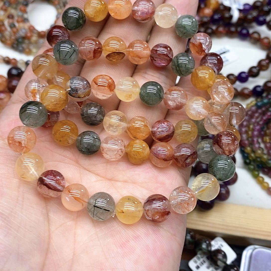 水晶手串未镶嵌多样性发货发一条