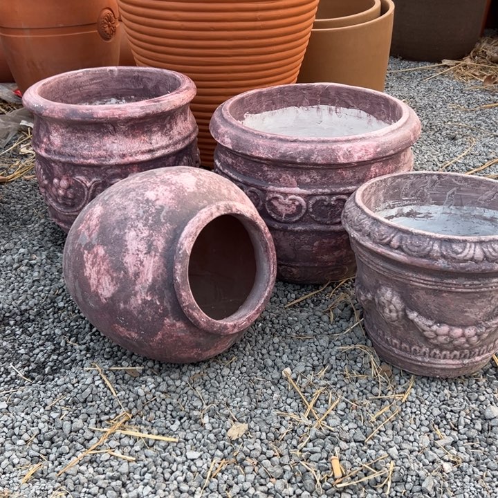 红陶紫色共八个，高温加厚