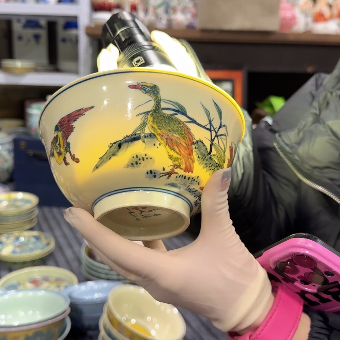 摆件瓷//////景德镇陶瓷瓷器。