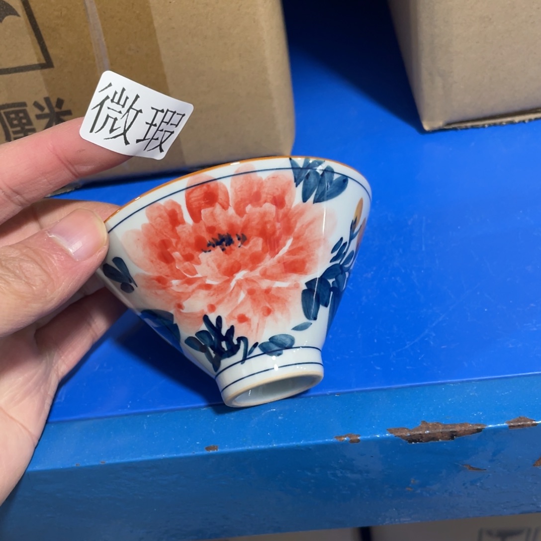 釉下手绘茶具微瑕