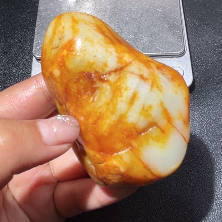 和田玉未镶嵌珠宝奇石