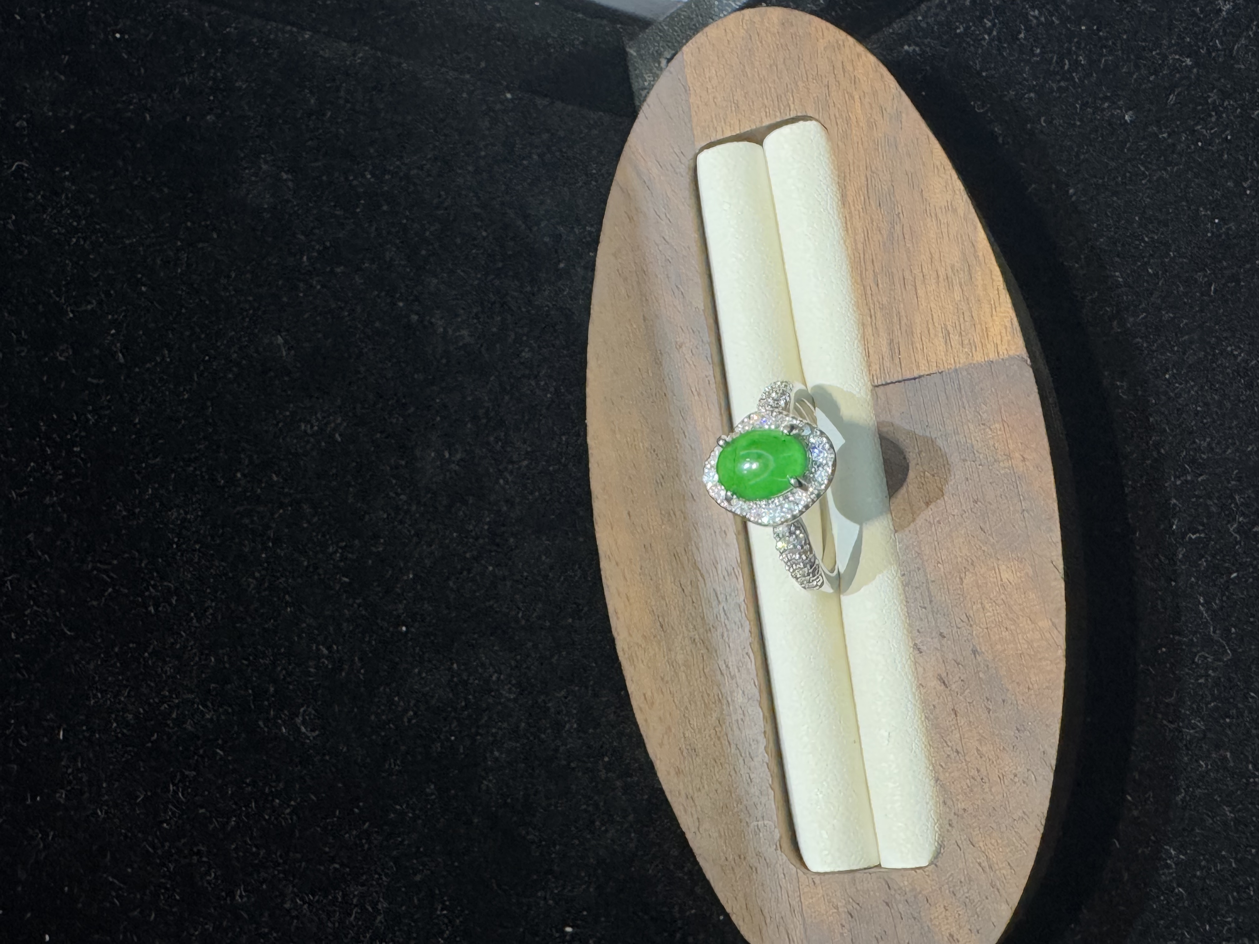 【椭圆】椭圆蛋面戒指天然A货翡翠