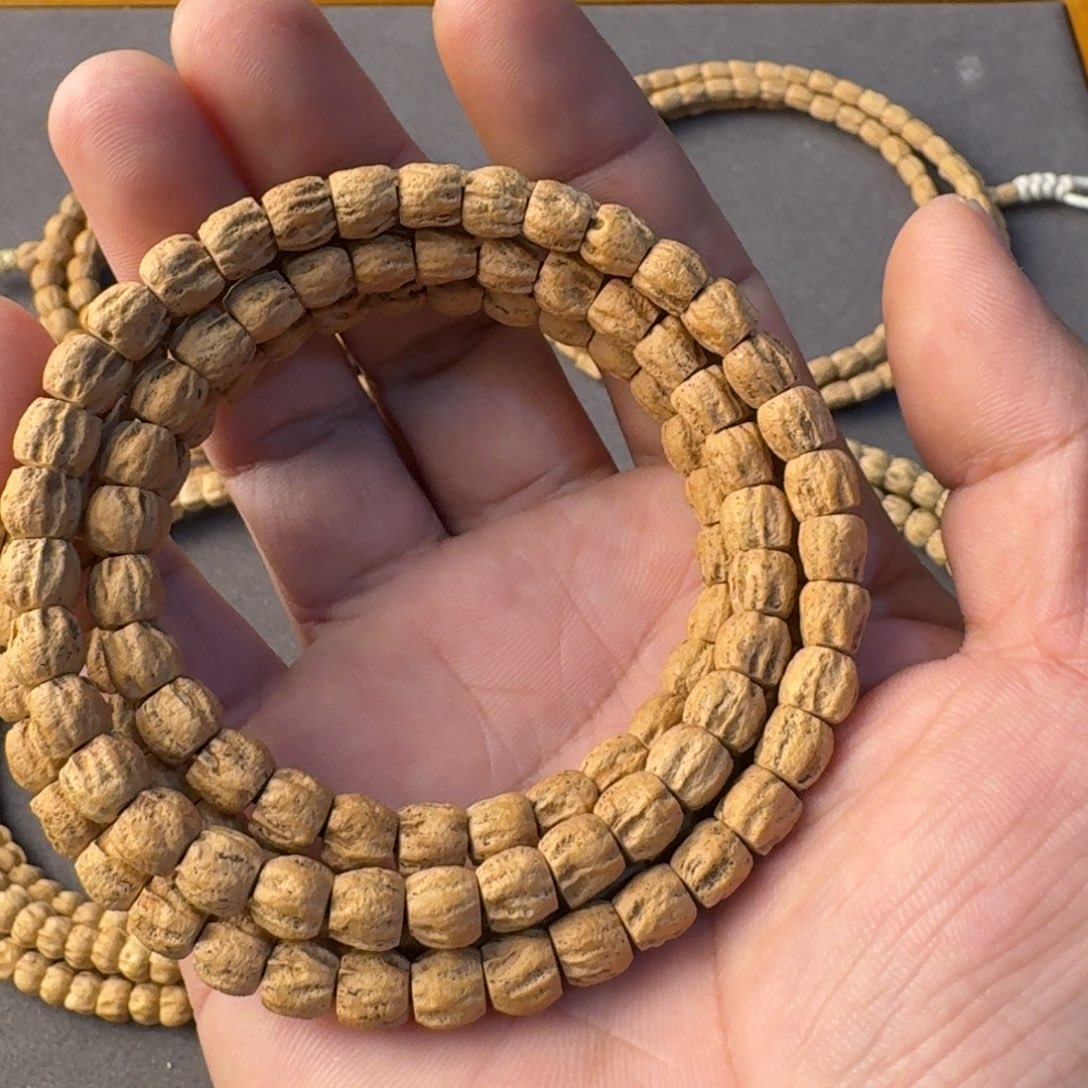 小***y柏香籽/百香籽吊坠