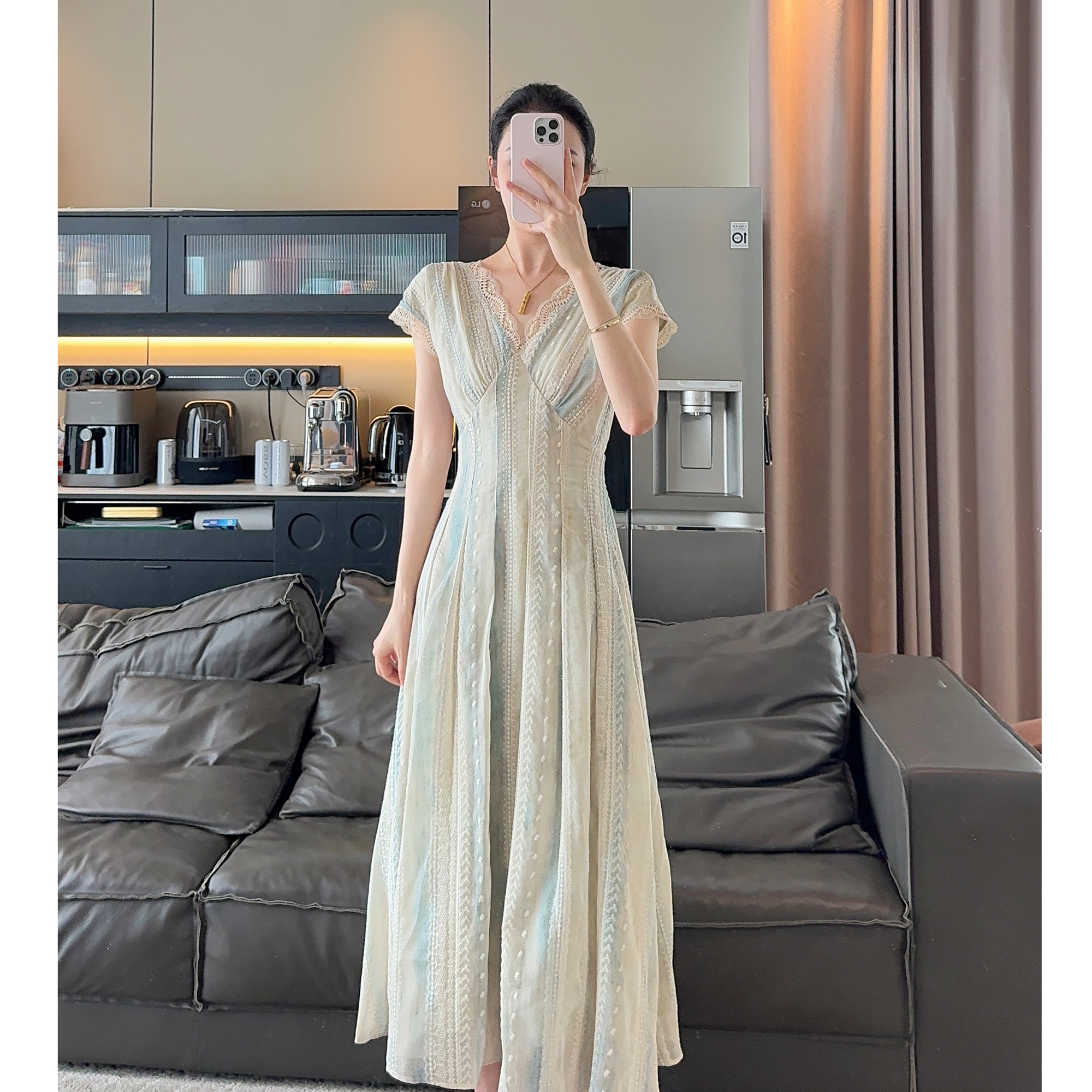 Zwinnie/詹维尼【女神绣花裙】重工轻奢气质款连衣裙 GYS202565