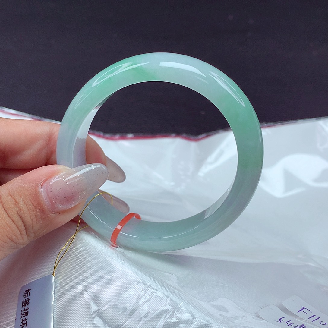 翡翠未镶嵌手镯54贵妃天然缅甸a货翡翠0144