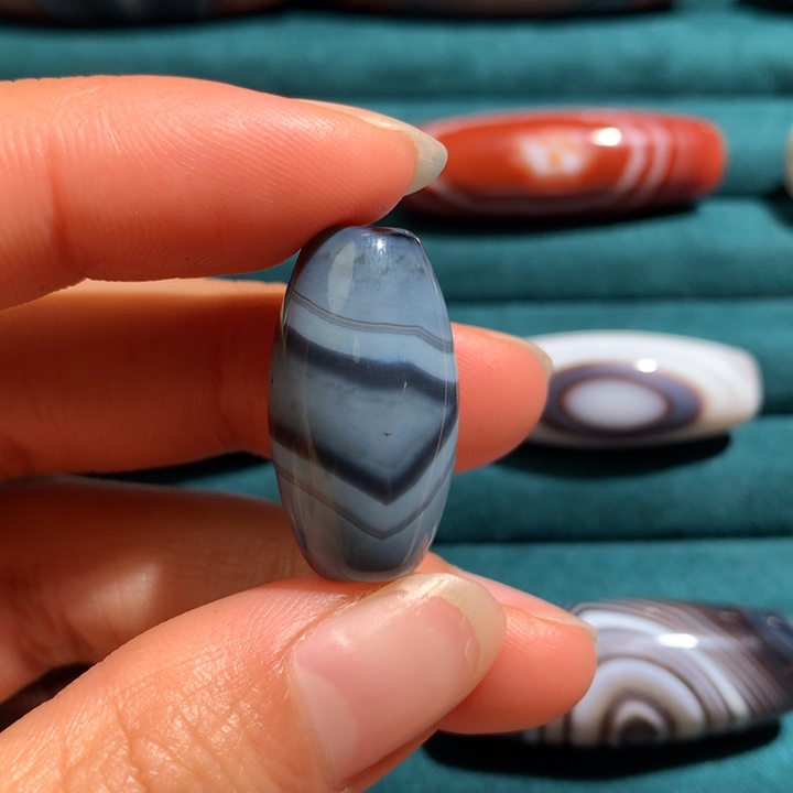 未镶嵌玛瑙/玉髓珠宝奇石