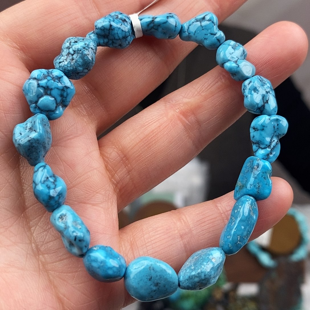 绿松石未镶嵌原矿