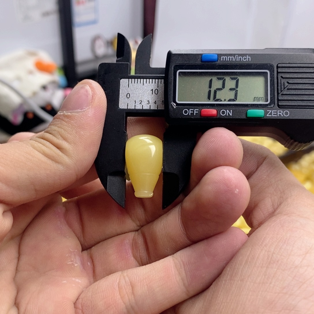 琥珀吊坠(不含链)未镶嵌