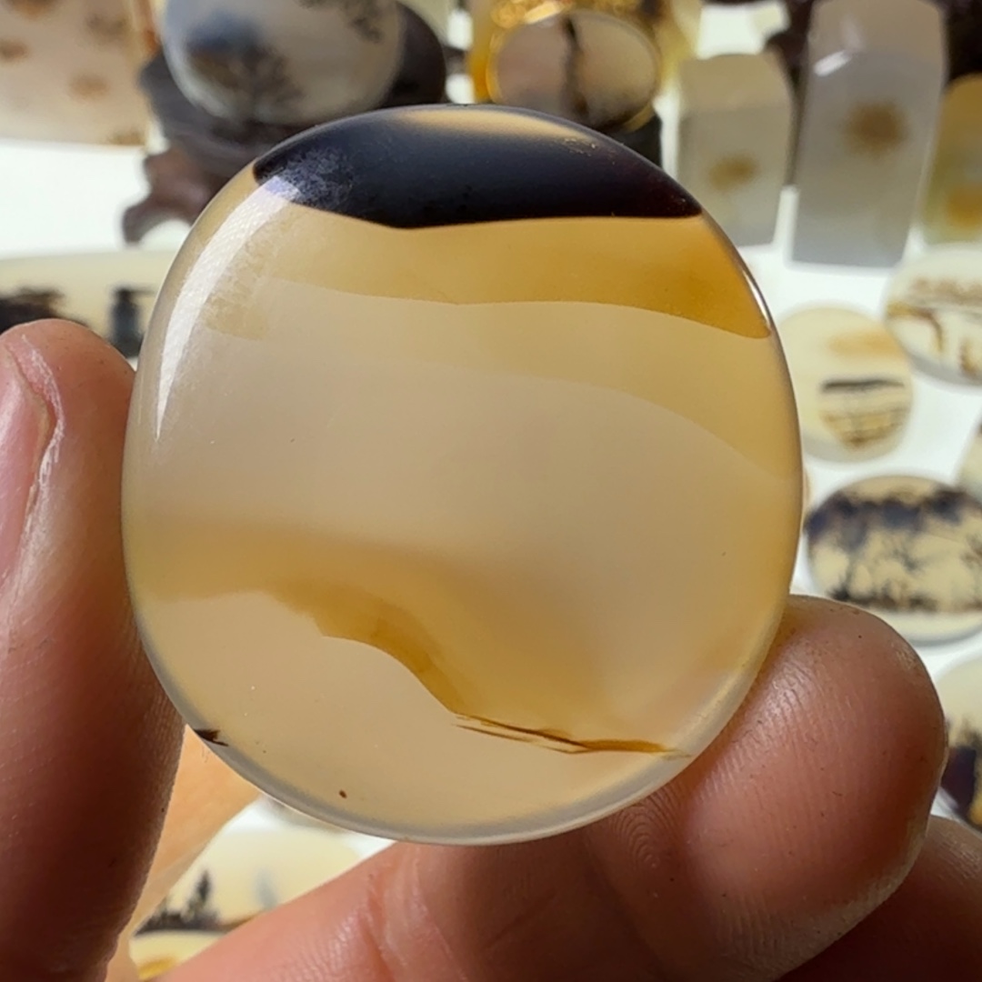 玛瑙/玉髓未镶嵌珠宝半成品