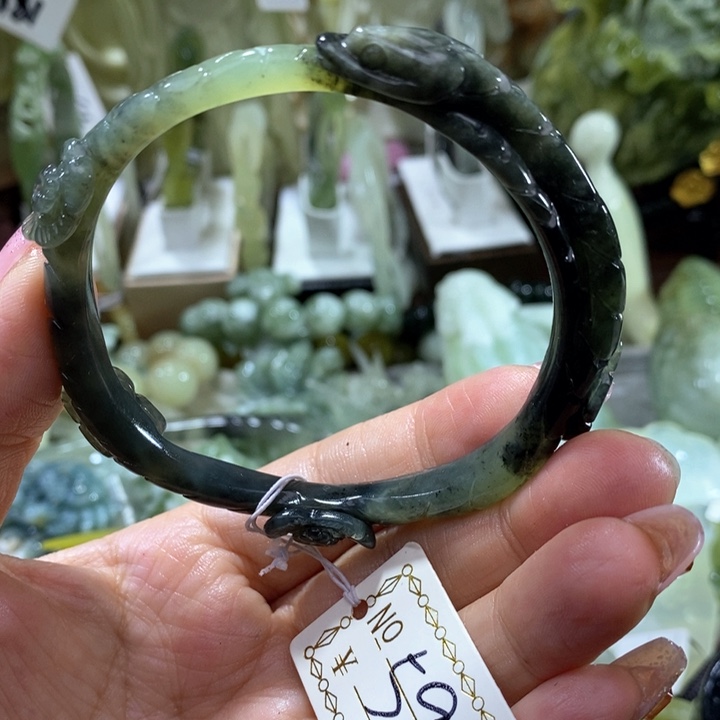 岫玉岫玉59。口径未镶嵌