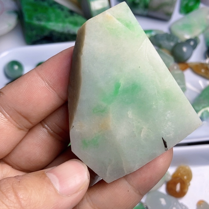 翡翠散珠天然翡翠A货挂件