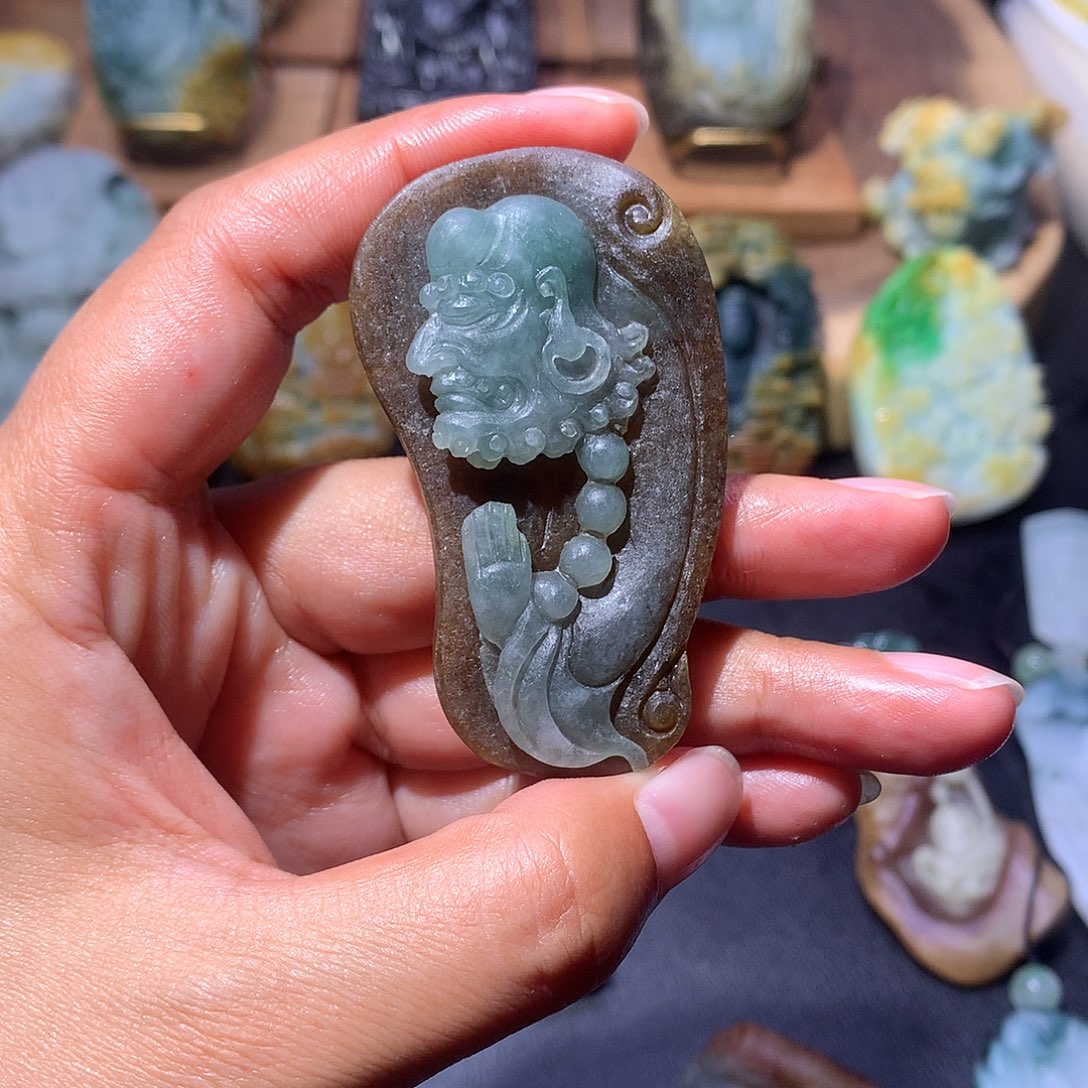 大***哥定制翡翠未镶嵌天然翡翠