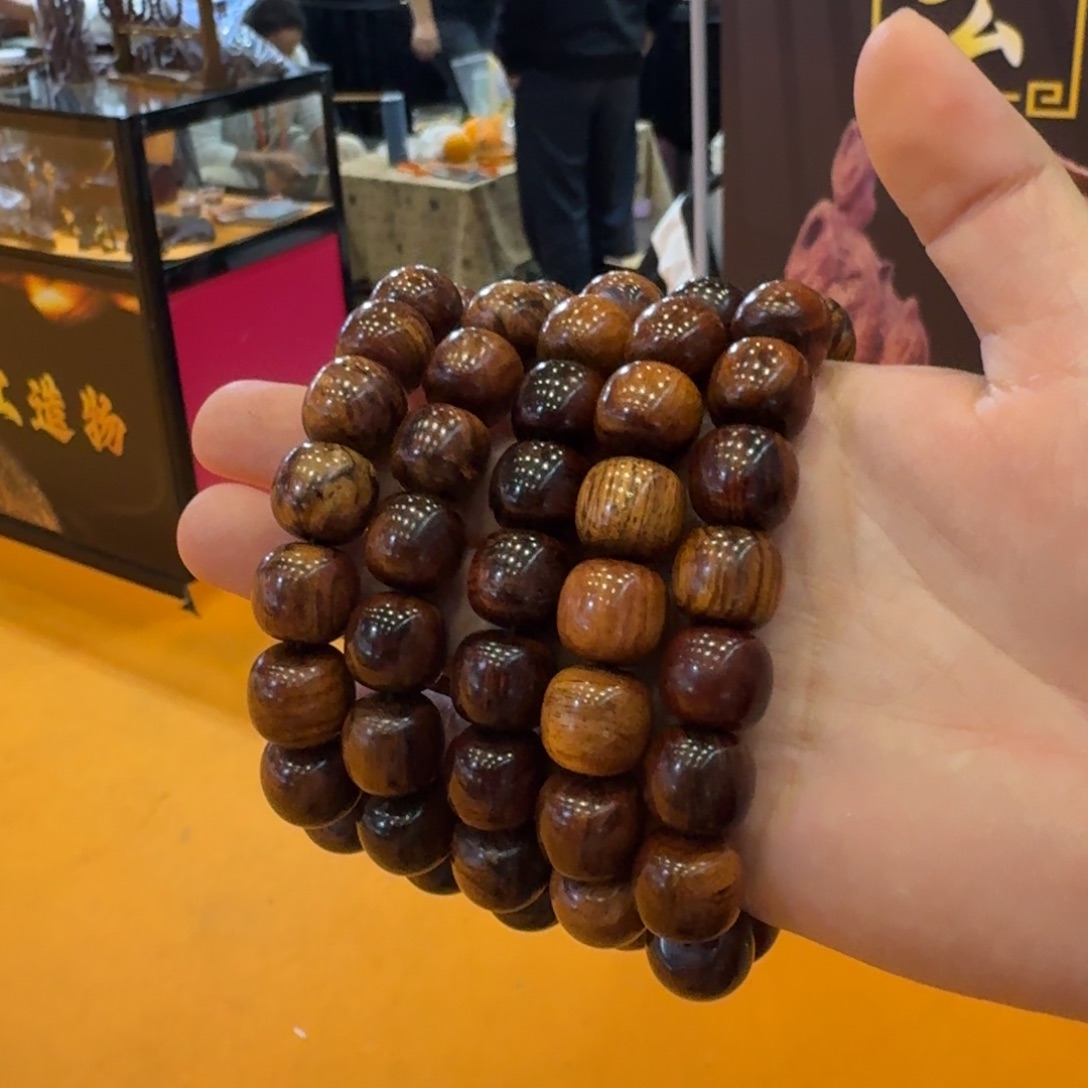 黄花梨/降香黄檀手串/手链家具料老料1314规格老型珠海黄手串