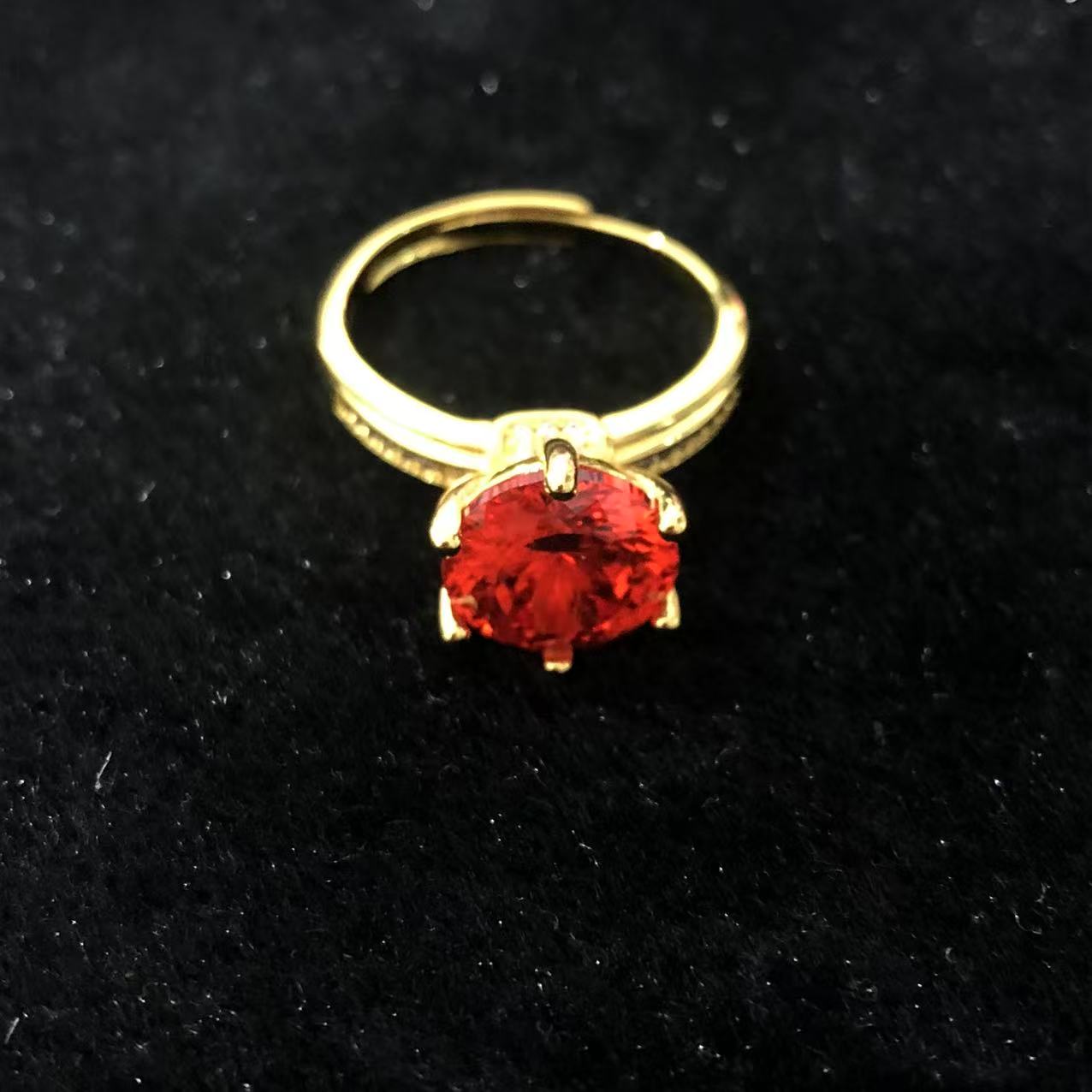 臻选戒指 经典百搭设计橙色戒指XG255