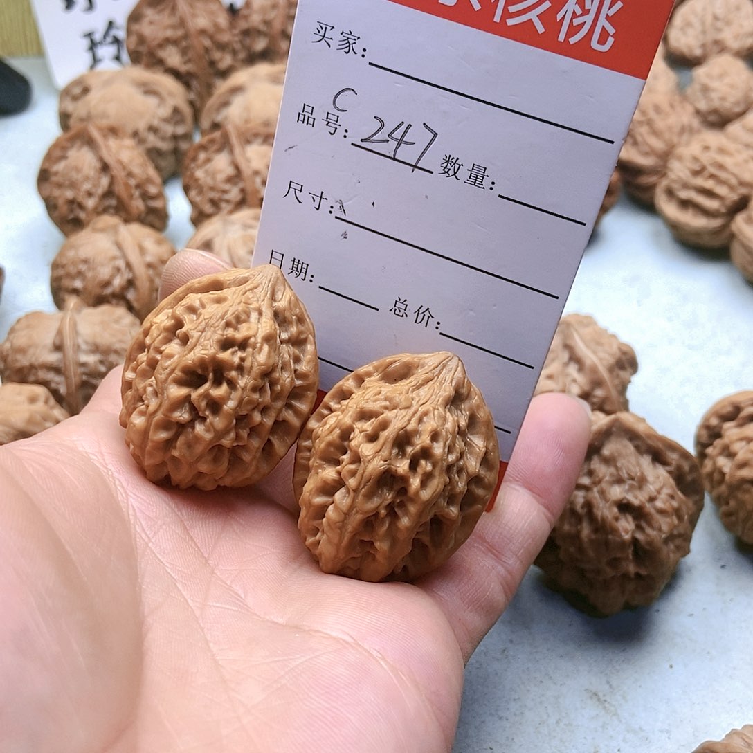 把件桃核247号野生31尺