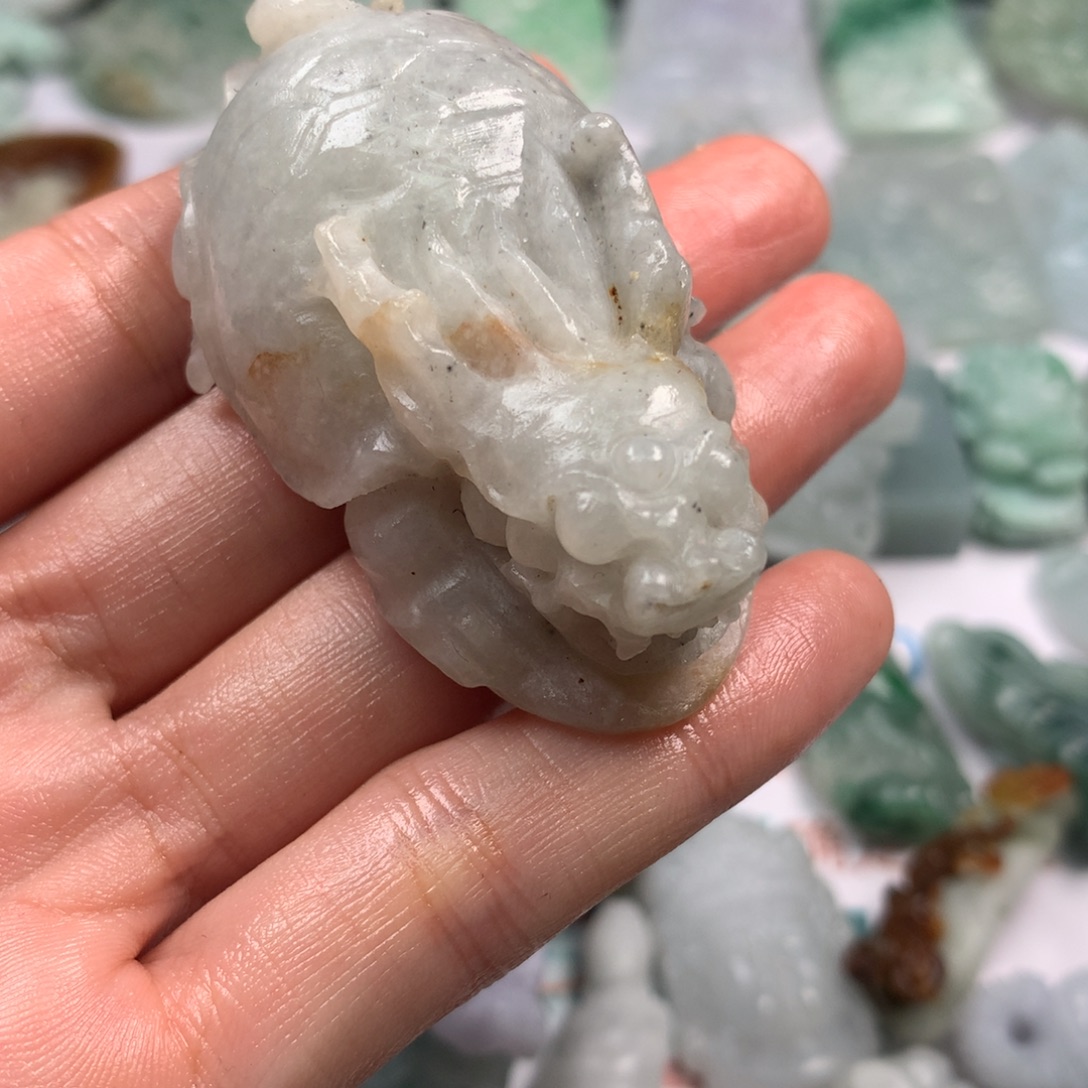 梅***姐定制翡翠未镶嵌翡翠