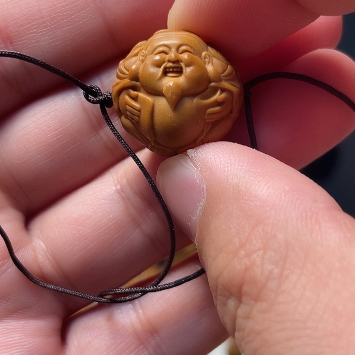 橄榄核吊坠橄榄核