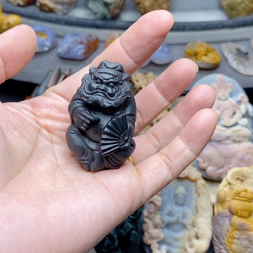 【闪购商品】定制石英质玉吊坠未镶嵌