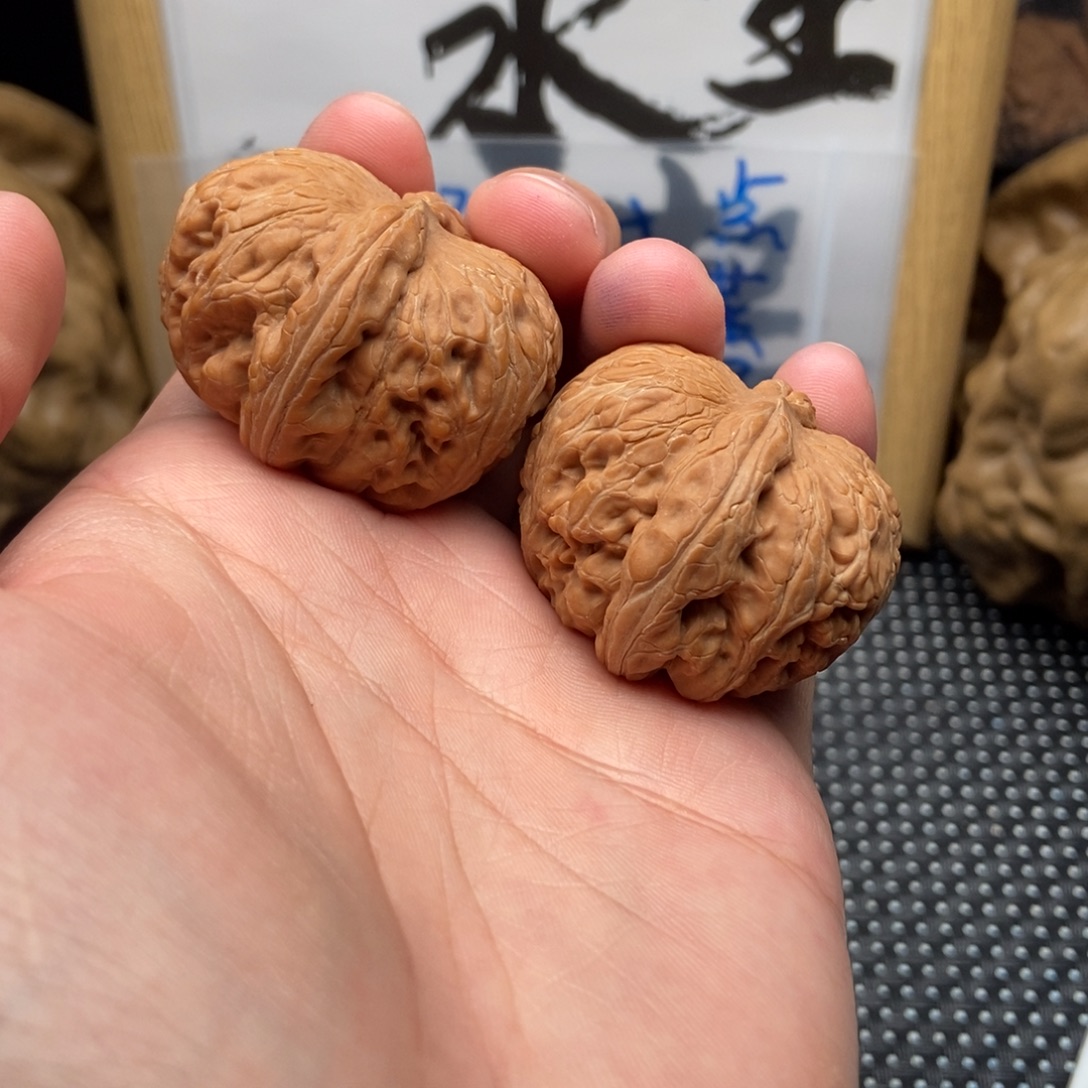 吊坠文玩核桃40全品元宝