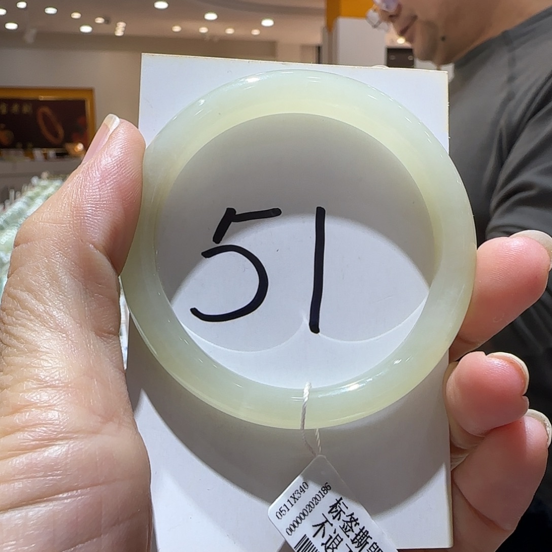 和田玉未镶嵌手镯607