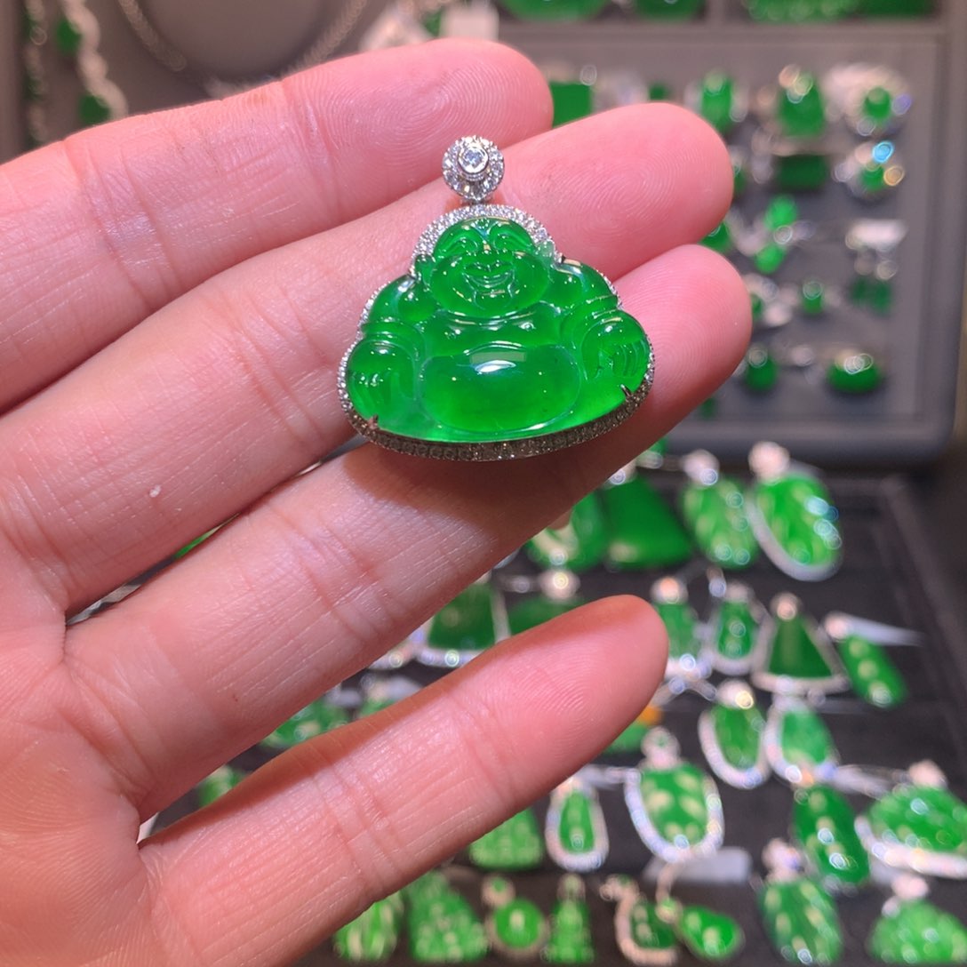 翡翠吊坠(不含链)18K金镶嵌天然翡翠