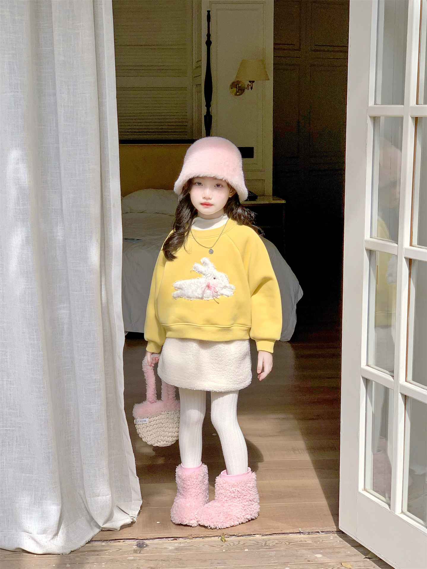 2025冬季新款女宝宝加绒加厚卫衣女童洋气百搭毛毛加厚半身裙套装