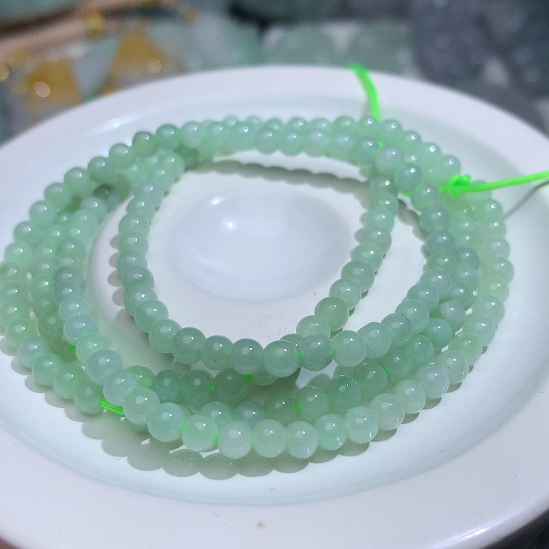 翡翠未镶嵌颈饰463