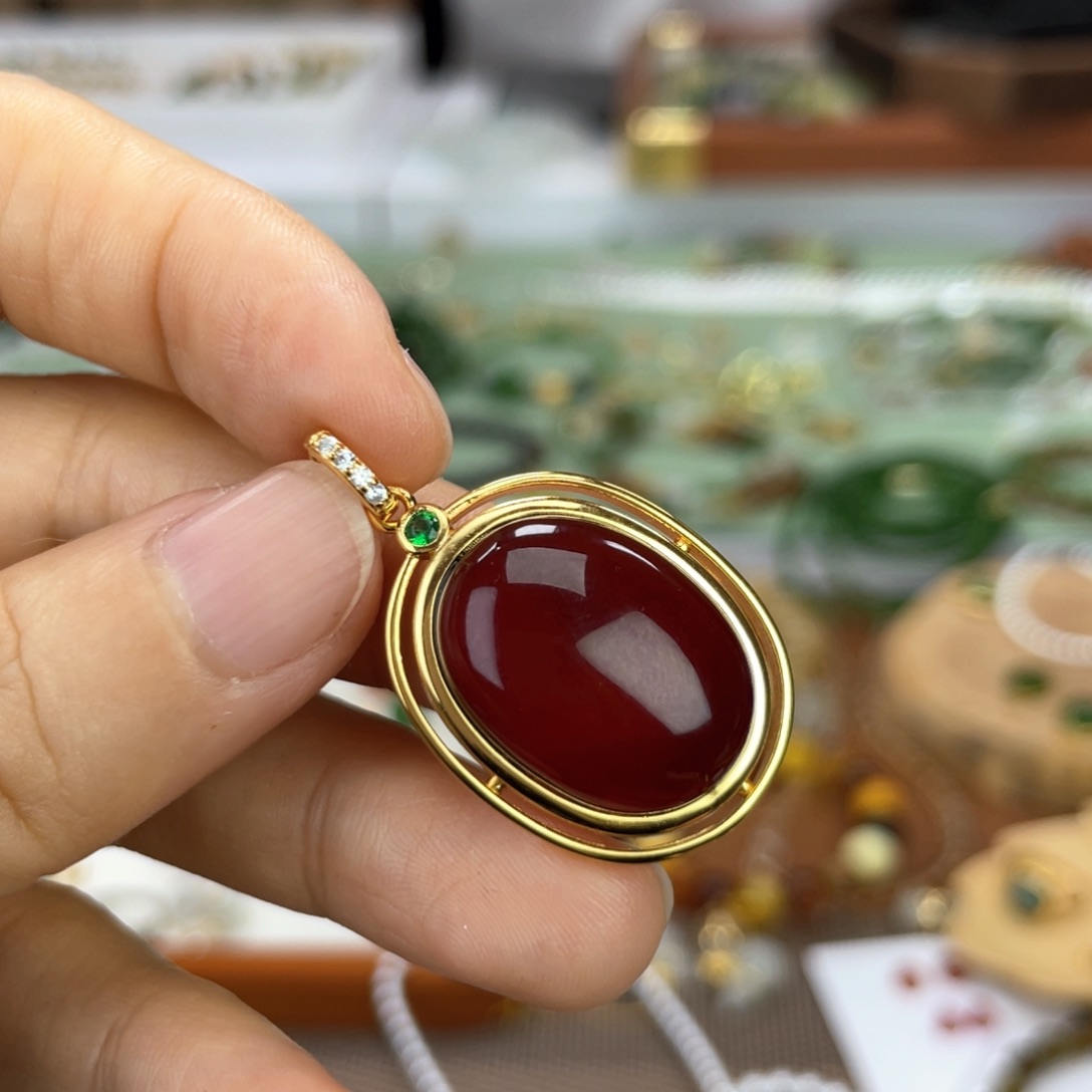 血珀颈饰银S925镶嵌血珀