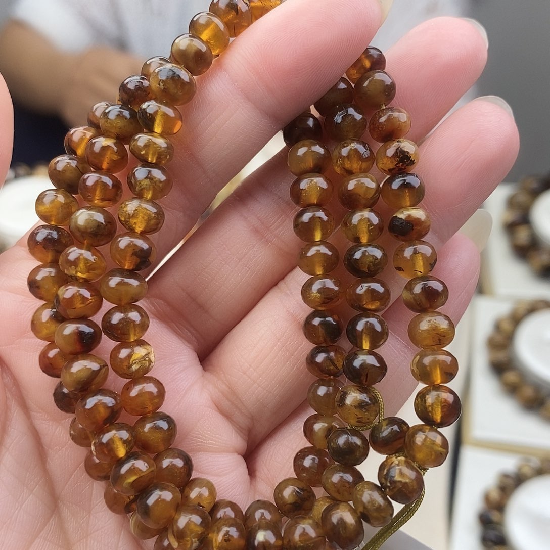 琥珀未镶嵌裸石琥珀6