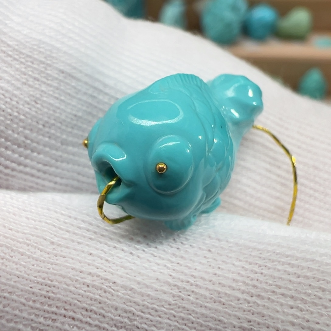 绿松石配饰未镶嵌