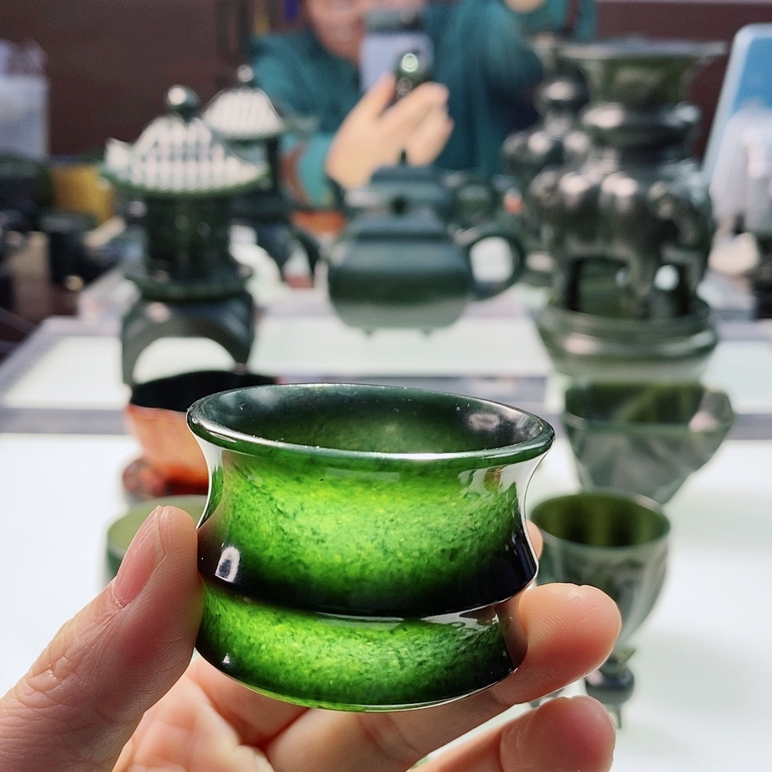 和田玉（青玉）摆件未镶嵌