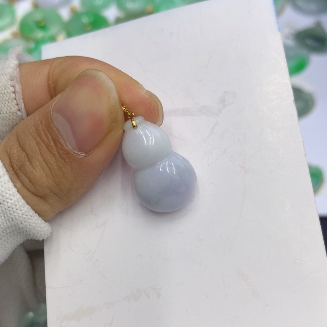 翡翠颈饰18K金镶嵌翡翠