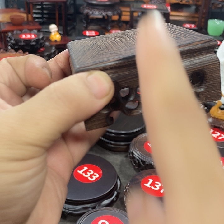 手工艺品琉璃红木底座工艺品8