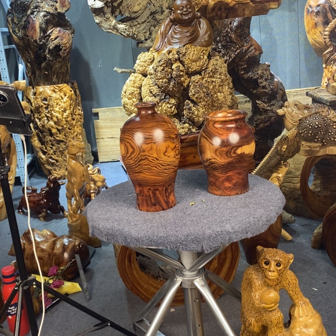 琢***痕木木雕摆件花瓶两个