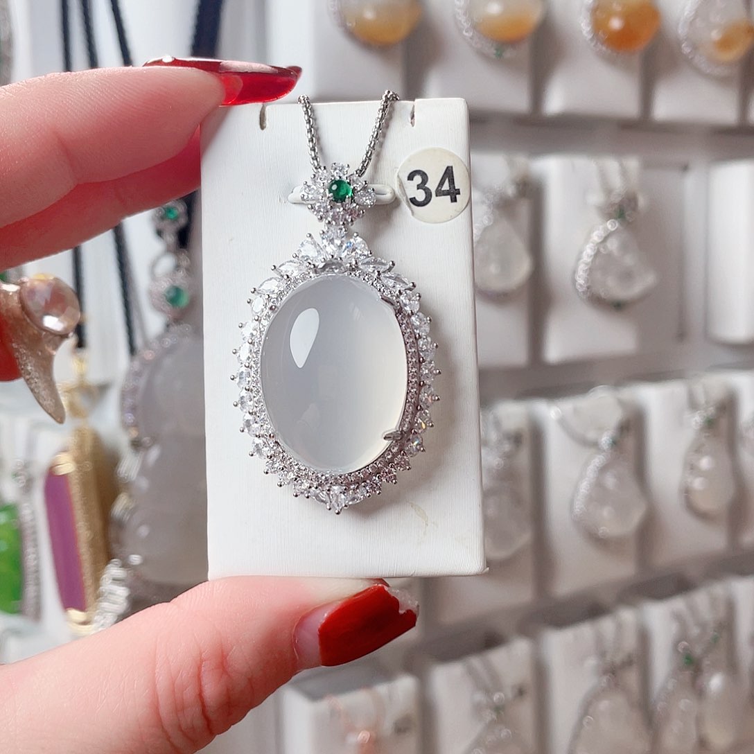 玛瑙/玉髓吊坠(赠链)银S925镶嵌